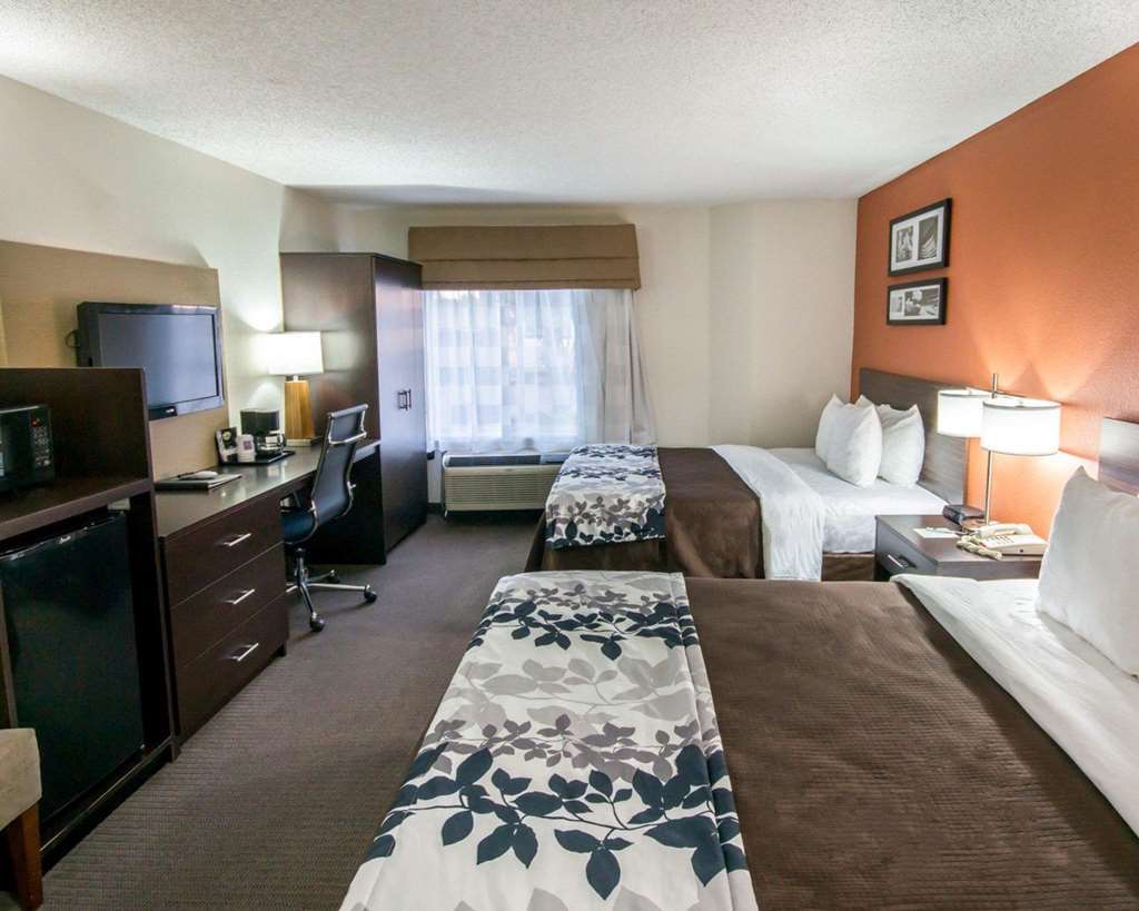 Clarion Inn & Suites Dfw North Ірвінг Номер фото